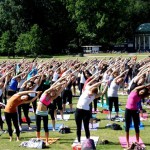 Gratis Yoga for Alle i Fælledparken ved Susanne Lidang